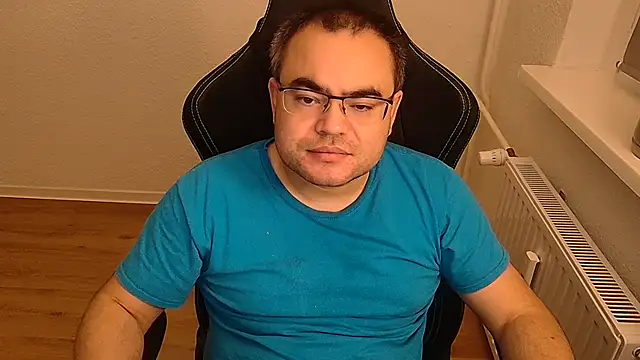 Show de Latexboy893 na webcam