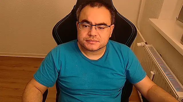 Latexboy893 Webcam-Show