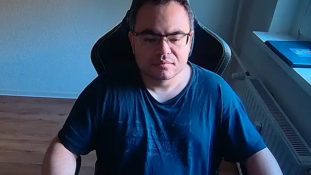 Latexboy893 Webcam-Show