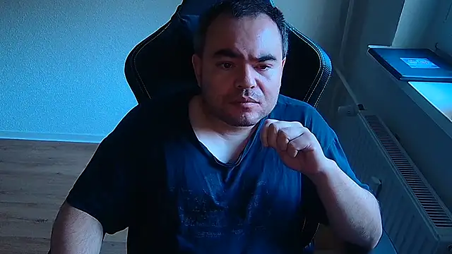 Webkamerová show Latexboy893