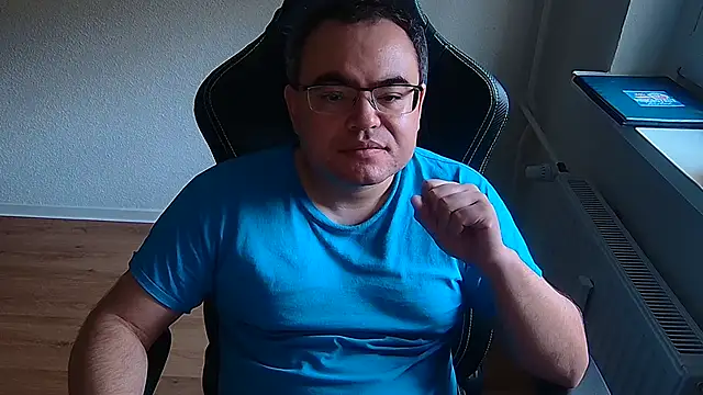 Show de Latexboy893 na webcam