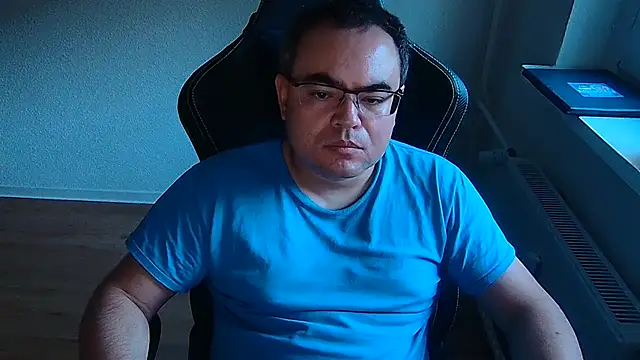 Latexboy893 Webcam-Show