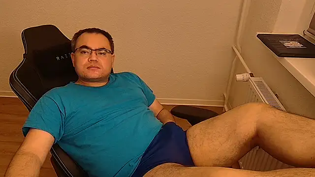 Latexboy893 – webcam-show