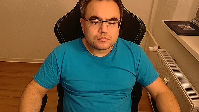 Latexboy893 Webcam-Show