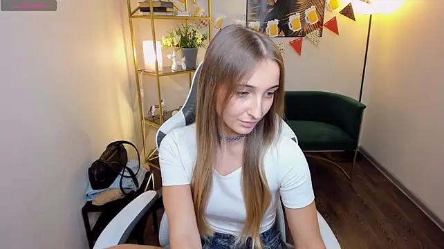 Chat +18 de RitaFlores ao vivo