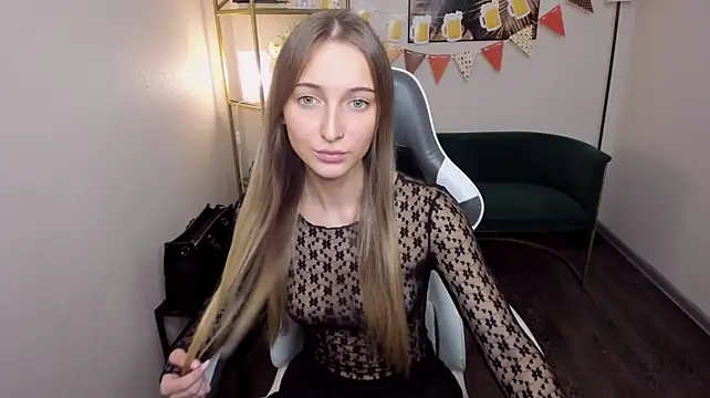 RitaFlores' Live XXX Chat