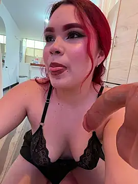 Sidney_sweet: διαδικτυακό σόου στην κάμερα
