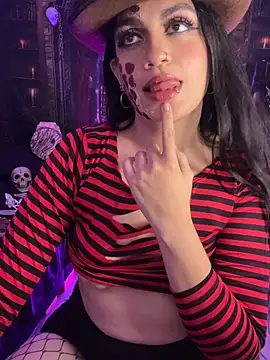 Cris_bdsm1のライブXXXチャット