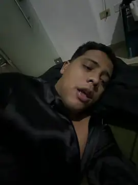 Alejandro_LatinBoy – webcam-show