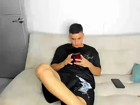 Show de ronal_18_sexy na webcam