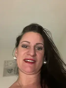 Maribel888 Adlı Modelin Canlı XXX Sohbeti