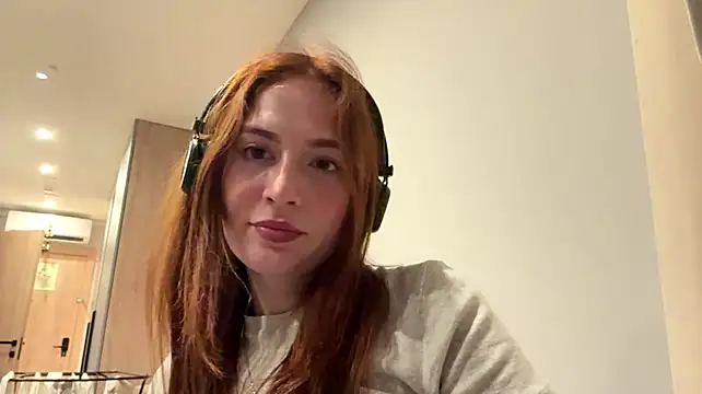 Онлайн чат XXX ConstanceMayo