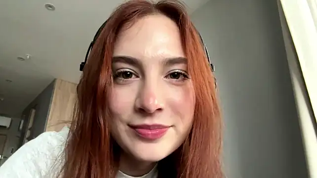 Show modela ConstanceMayo na web-kameri