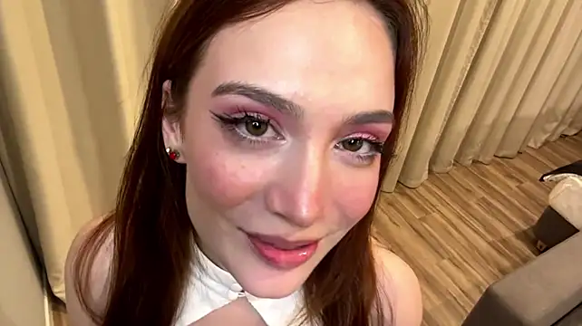 Show modela ConstanceMayo na web-kameri