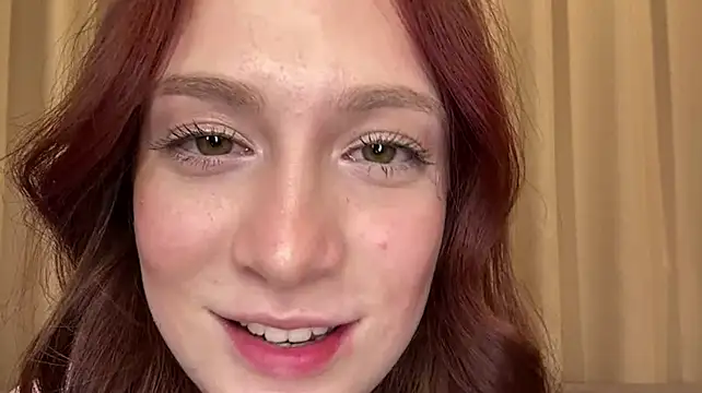 Živý XXX chat ConstanceMayo