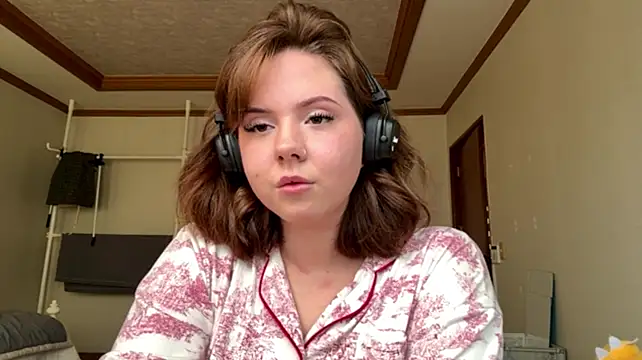 AmieOkuniewski Webcam-Show