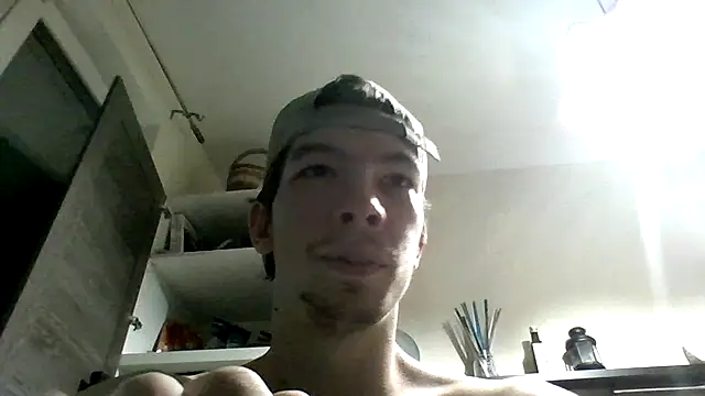 qwen000 webkamerás műsora