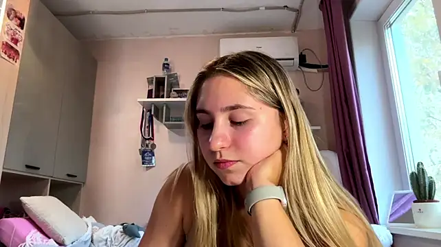 VelvetPinnick লা ইভ XXX চ্যাট