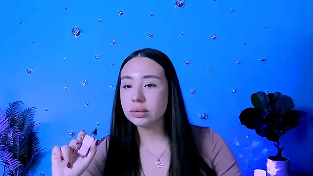 dominika_glow 网络视讯表演