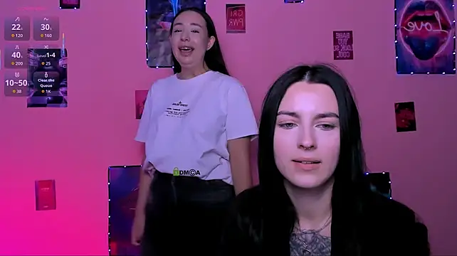 dominika_glow élő XXX-chatje