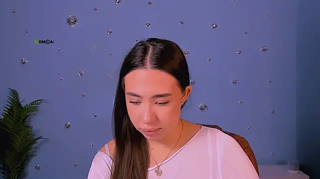 dominika_glow 网络视讯表演
