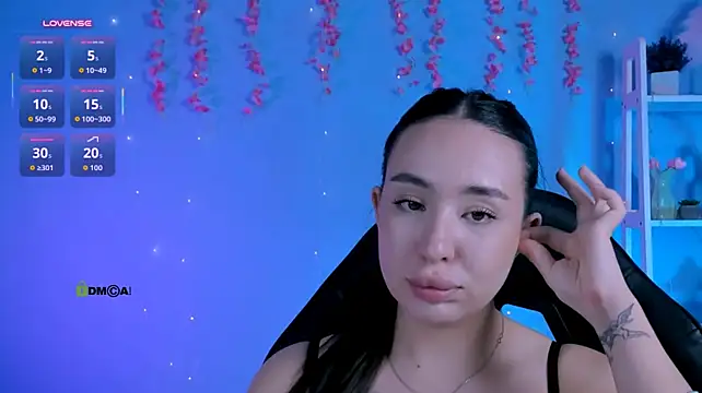 dominika_glow: απευθείας συνομιλία ΧΧΧ