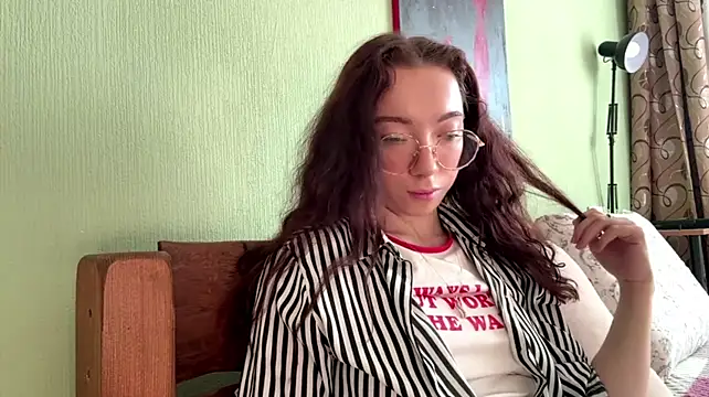KarryRosamond Chat XXX live