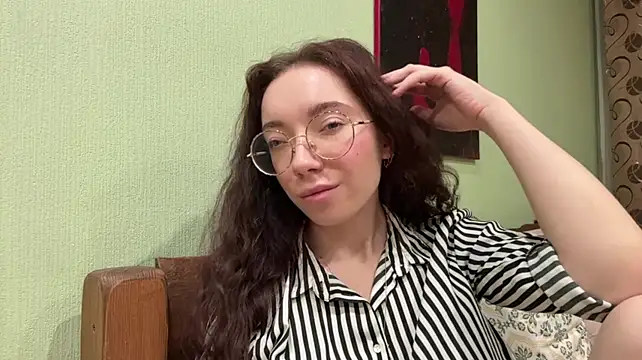 KarryRosamondn Webbikameraesitys
