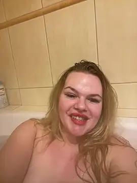 Gold_Applee webkamerás műsora