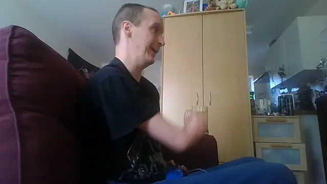boredlul webkamerás műsora