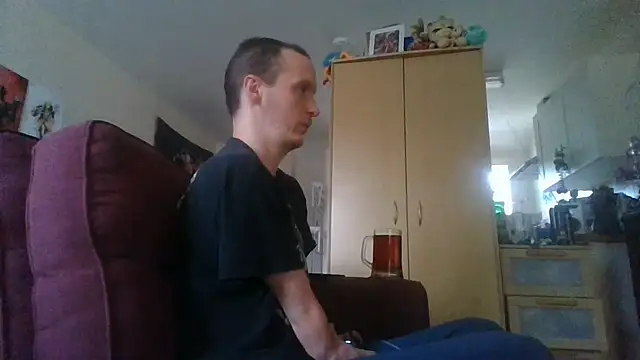 boredlul 在線直播表演