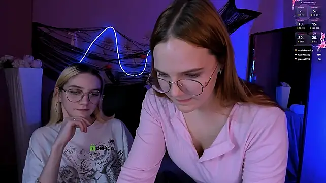 luna_veyraan Webbikameraesitys