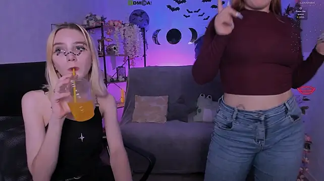 luna_veyraan Webbikameraesitys