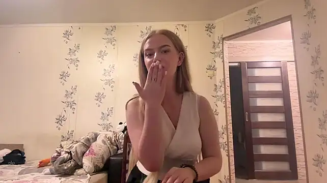Živý XXX chat CyndyBustard