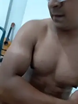 Show modela Dbkiller69 na web-kameri