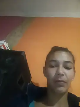 Olahalexandra webkamerás műsora
