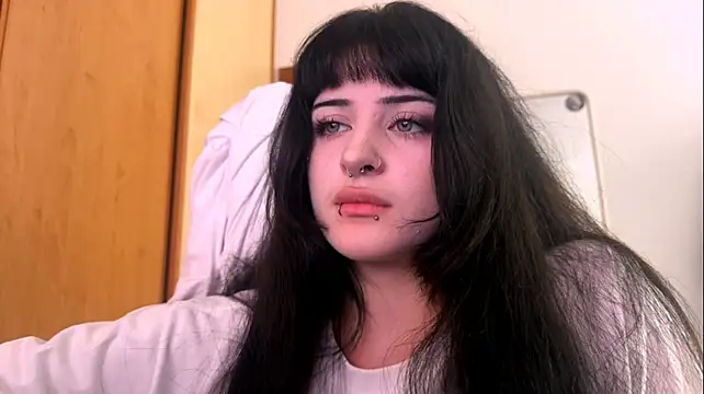 Živý XXX chat LucinaWeidler