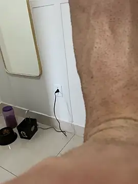 boynoshaperj's Webcam Show