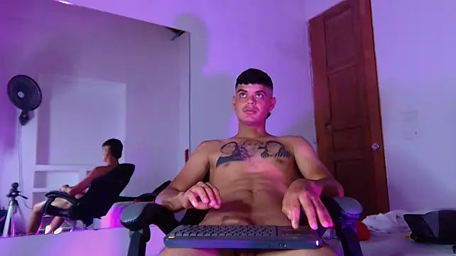 Вебкам-шоу BuckAdams