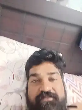 הופעת וובקאם של puspa69