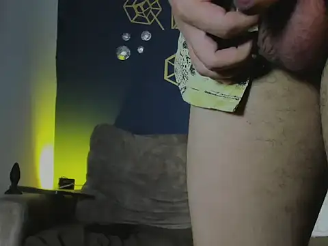 Eros_fangz Webcamshow