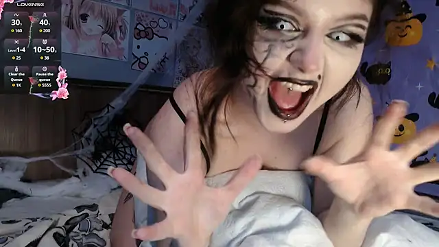 XXX chat uživo modela fakaari