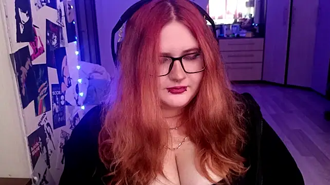CutieRoar Live XXX-chat