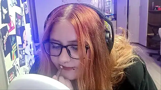 Živý XXX chat CutieRoar