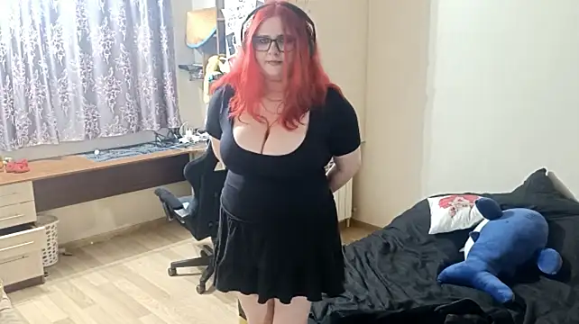 CutieRoar Live XXX-chat
