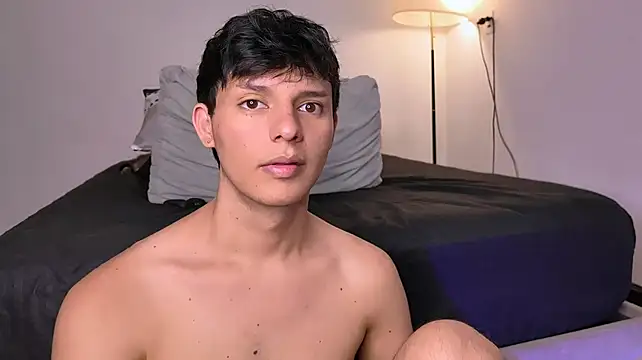 itsAlex_ Show in webcam