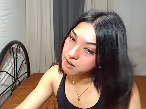 pretty_lei: διαδικτυακό σόου στην κάμερα
