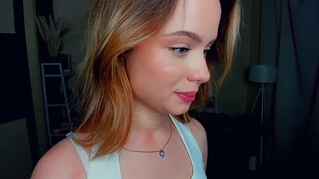 RuthieSaris Chat XXX live