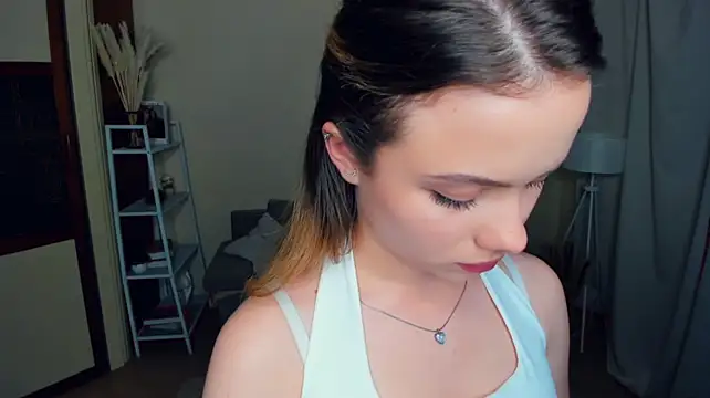 RuthieSaris' Live XXX Chat