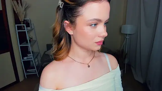 RuthieSaris webcam show